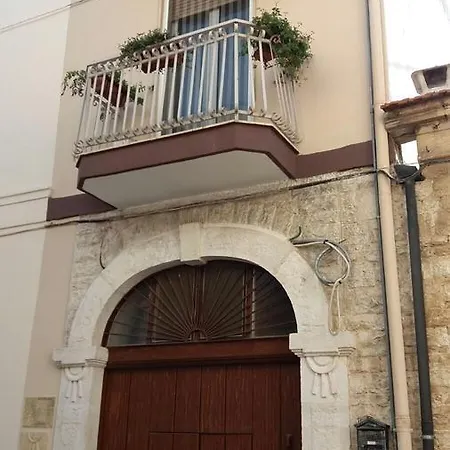 לינה וארוחת בוקר Almasol