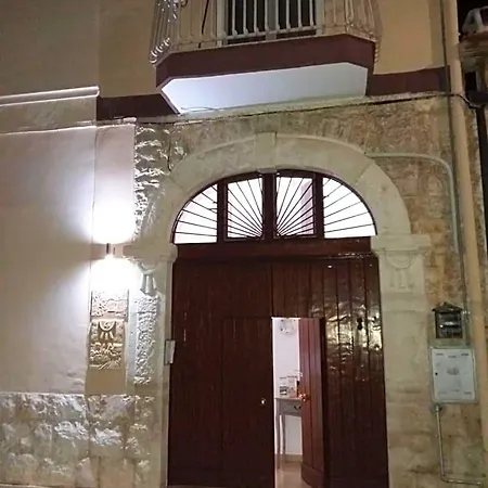 Almasol Bed & Breakfast 3*
